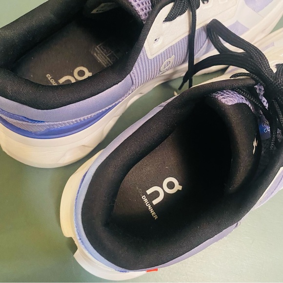 On Running Cloud Runner 2 in Nimbus and Blueberry - Picture 16 of 16